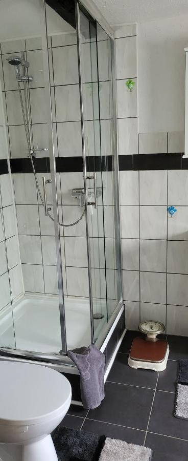 Ferienwohnung Unterwegszuhause Solingen Exterior foto