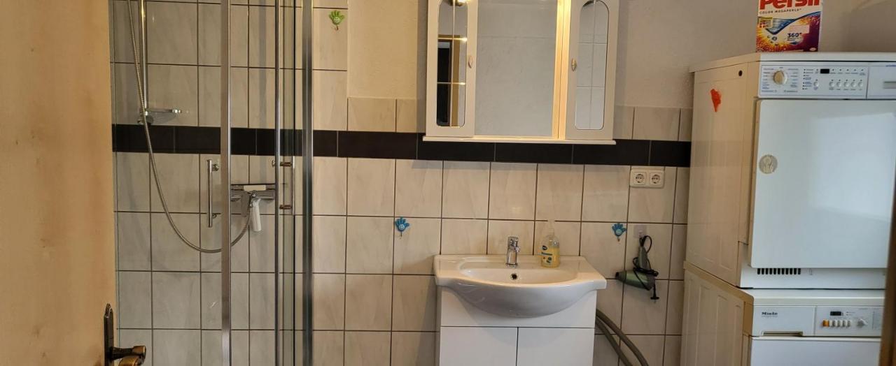 Ferienwohnung Unterwegszuhause Solingen Exterior foto